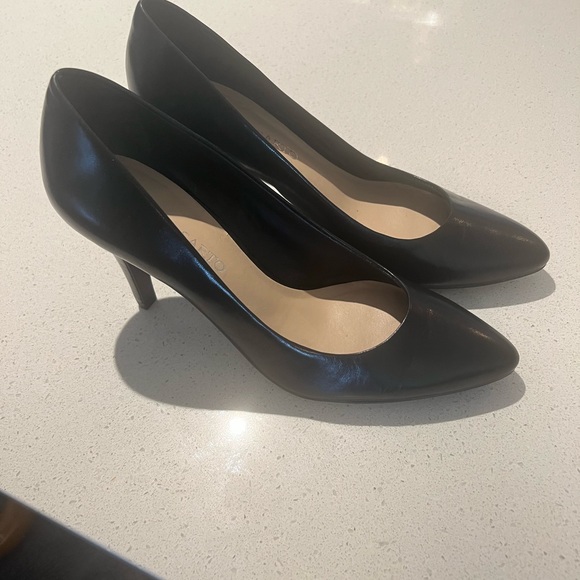 Franco Sarto classic black pumps size 8 1/2 - Picture 13 of 14